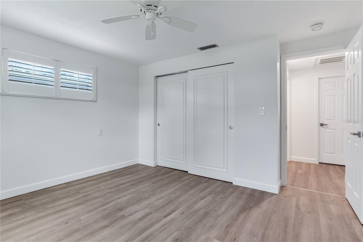 16458 REDINGTON DRIVE — photo 36 of 63