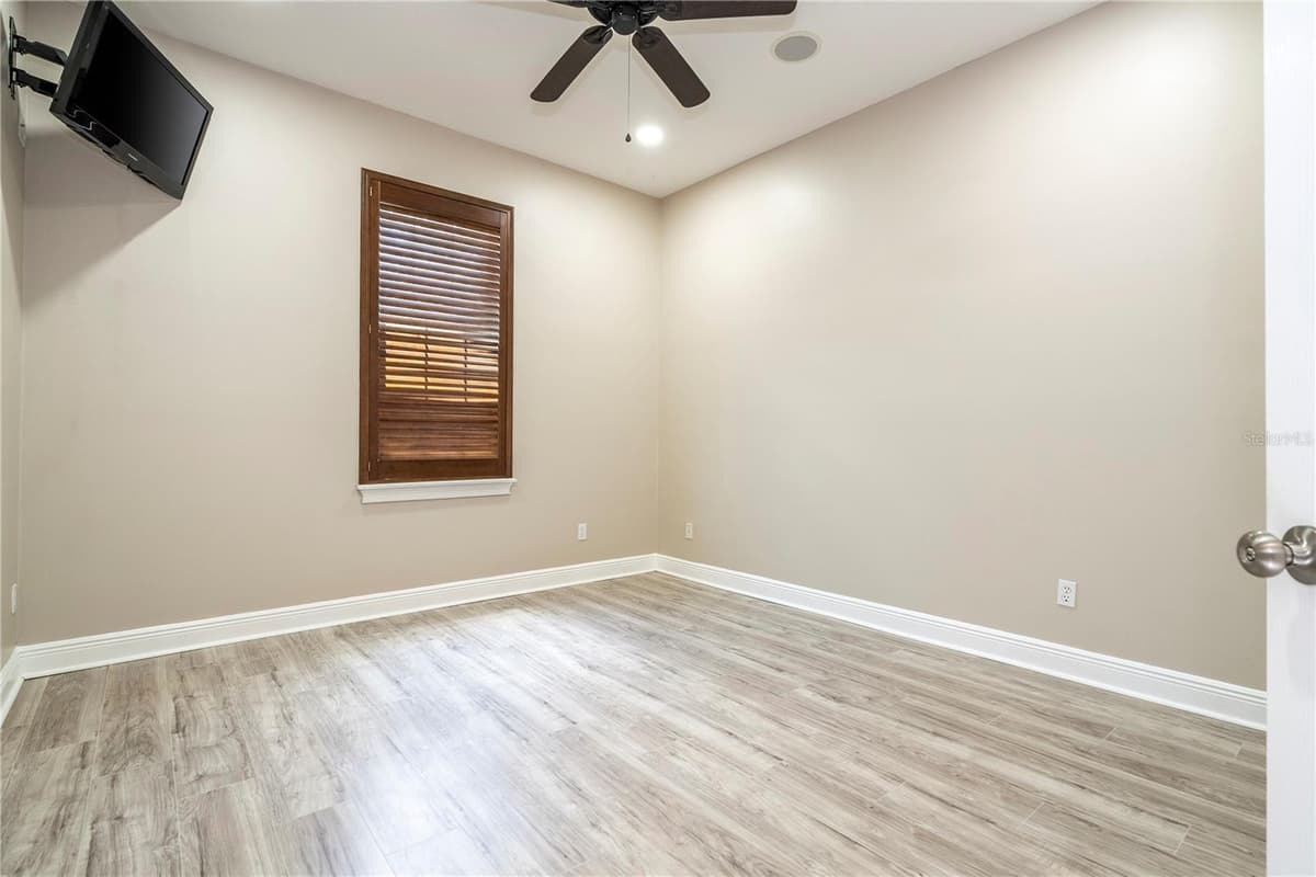 3856 HUNTERS ISLE DRIVE — photo 81 of 89