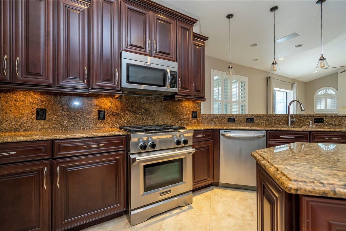 3856 HUNTERS ISLE DRIVE — photo 48 of 89