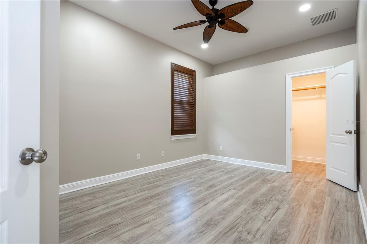3856 HUNTERS ISLE DRIVE — photo 77 of 89