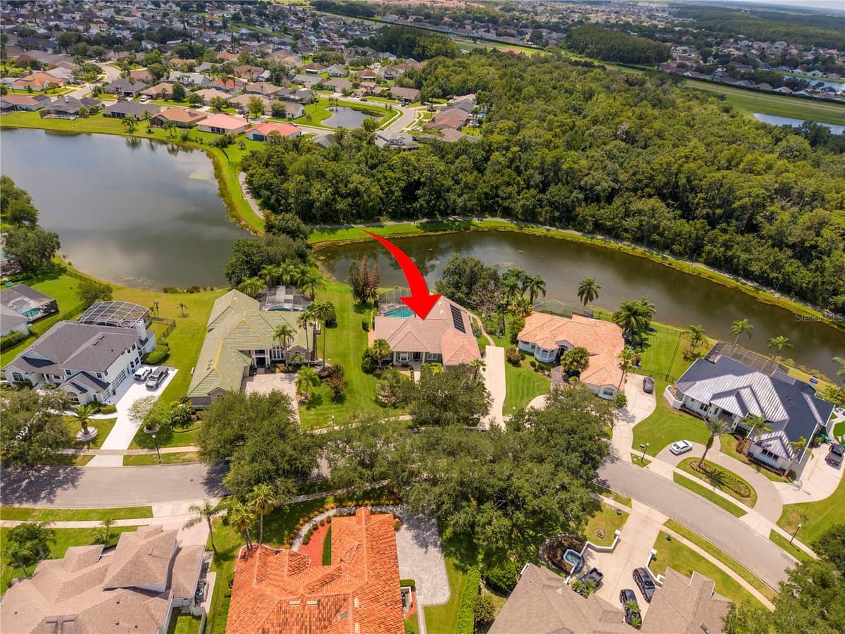 3856 HUNTERS ISLE DRIVE — photo 10 of 89