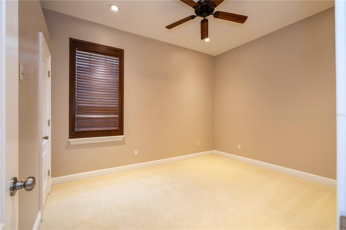 3856 HUNTERS ISLE DRIVE — photo 72 of 89