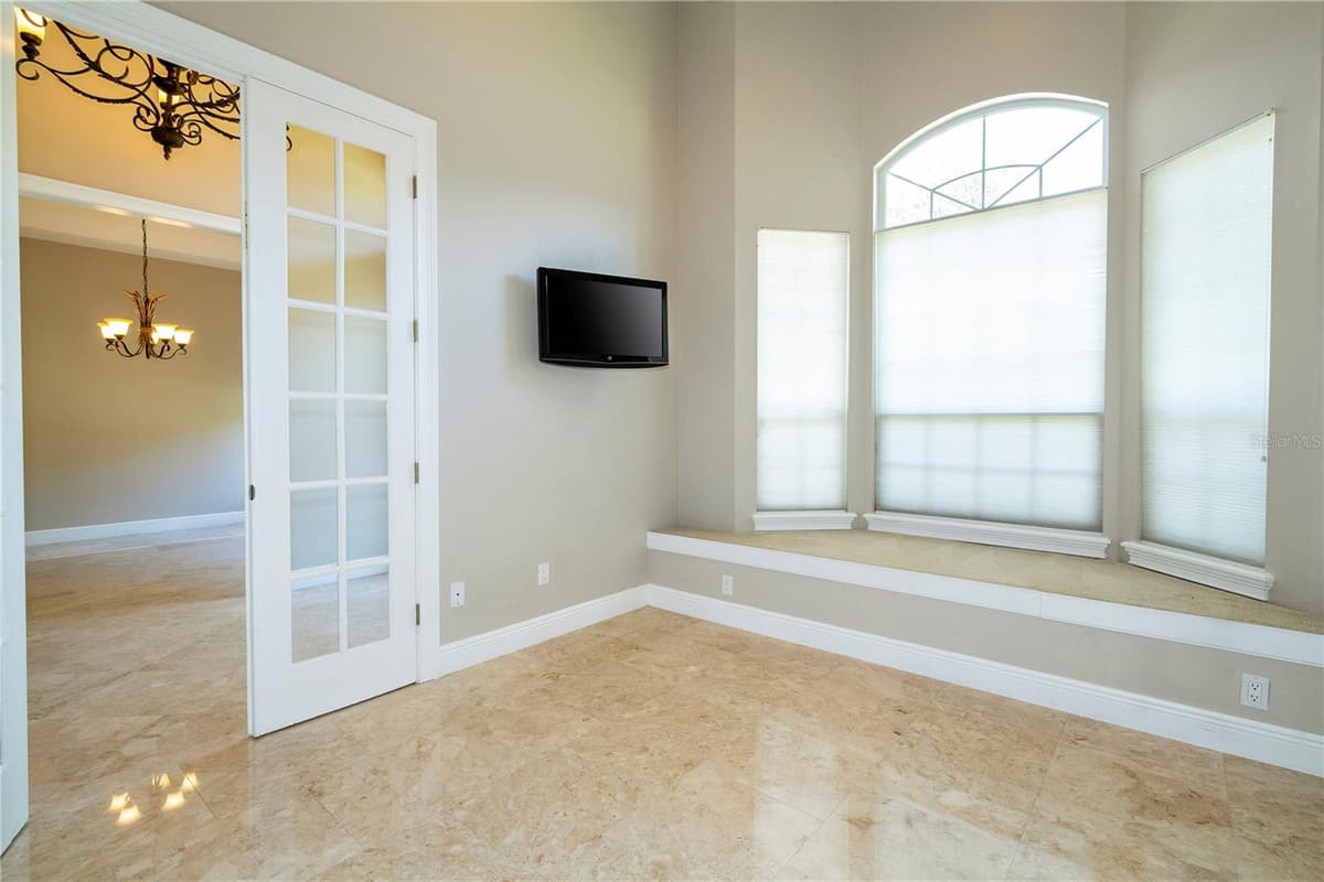 3856 HUNTERS ISLE DRIVE — photo 31 of 89