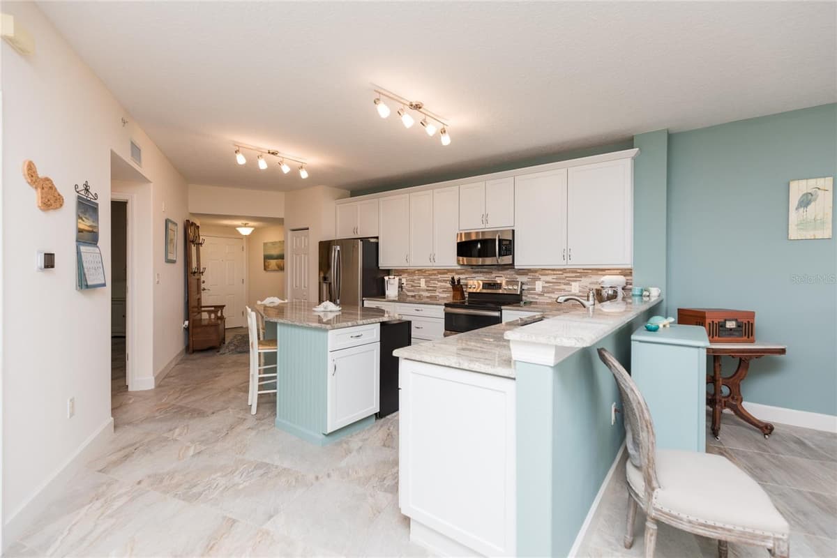 80 SURFVIEW DRIVE — photo 10 of 80