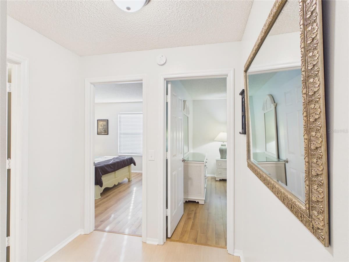 746 ANGELITA AVE — photo 7 of 15
