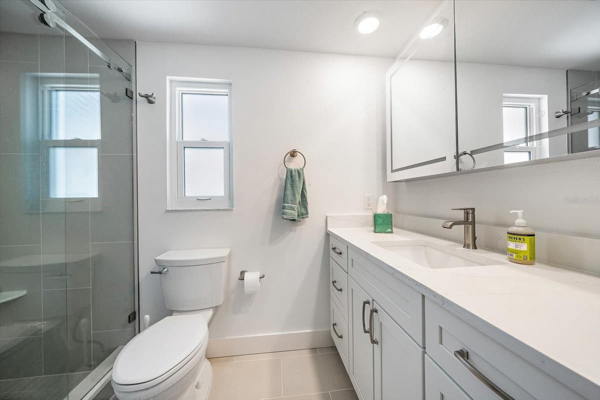 711 SPANISH DRIVE — photo 12 of 31
