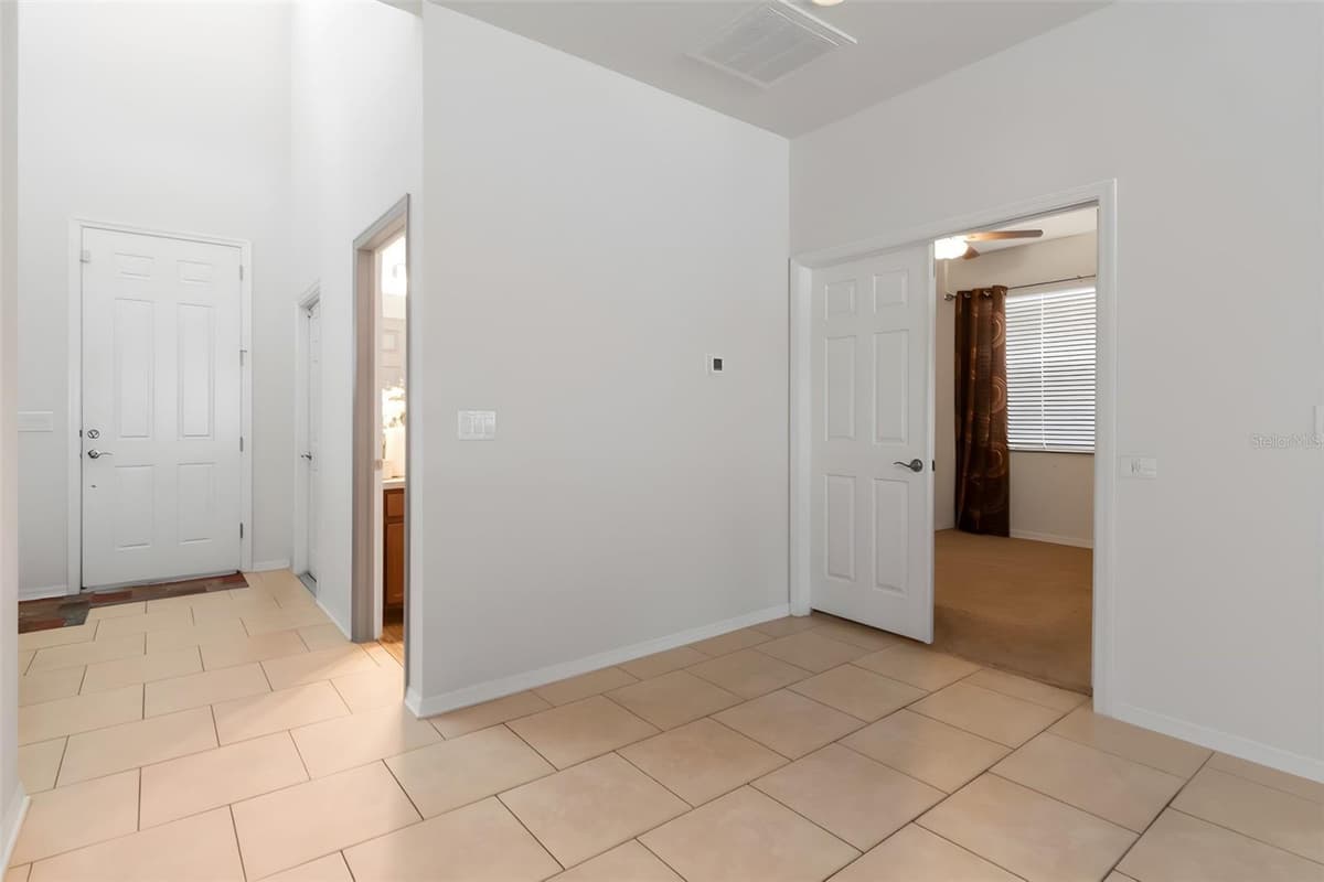 7759 WINDCHASE WAY — photo 10 of 62