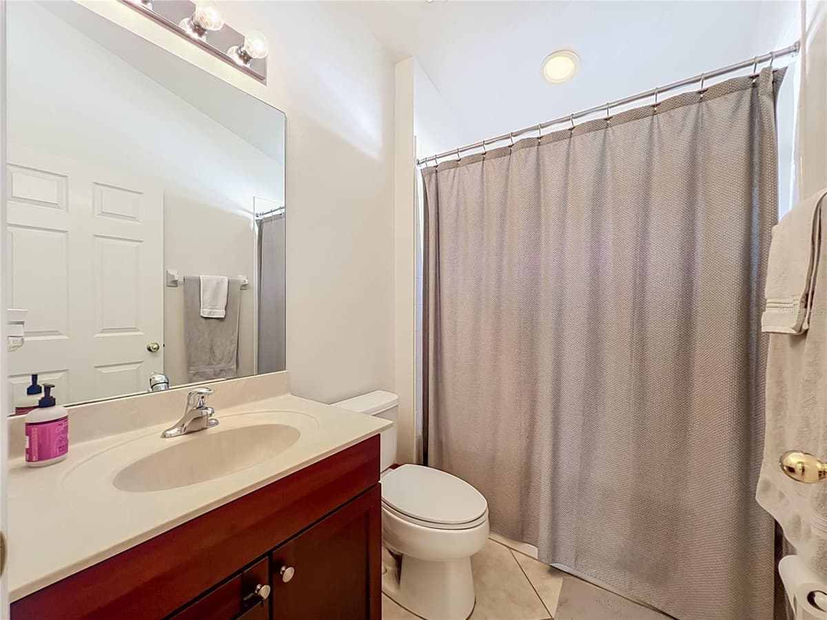 845 HARING LANE — photo 33 of 46