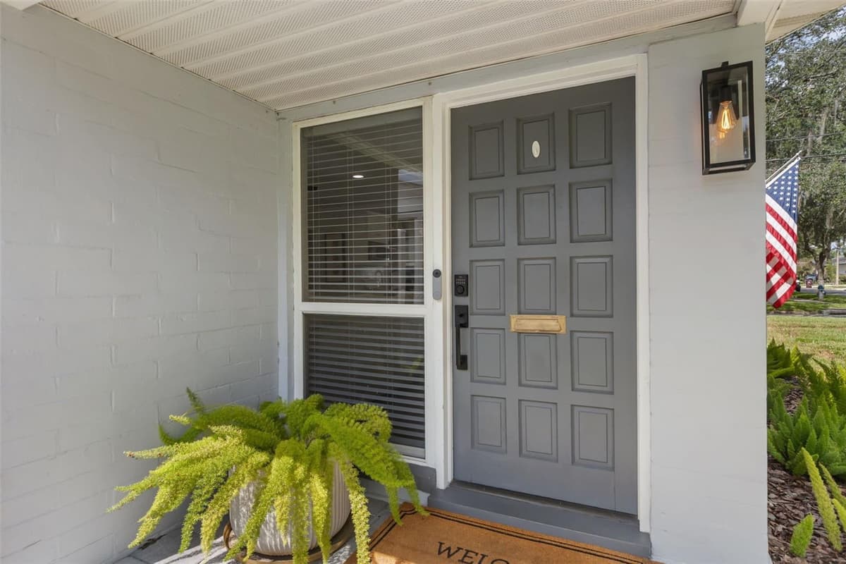 934 HARVARD STREET — photo 4 of 29