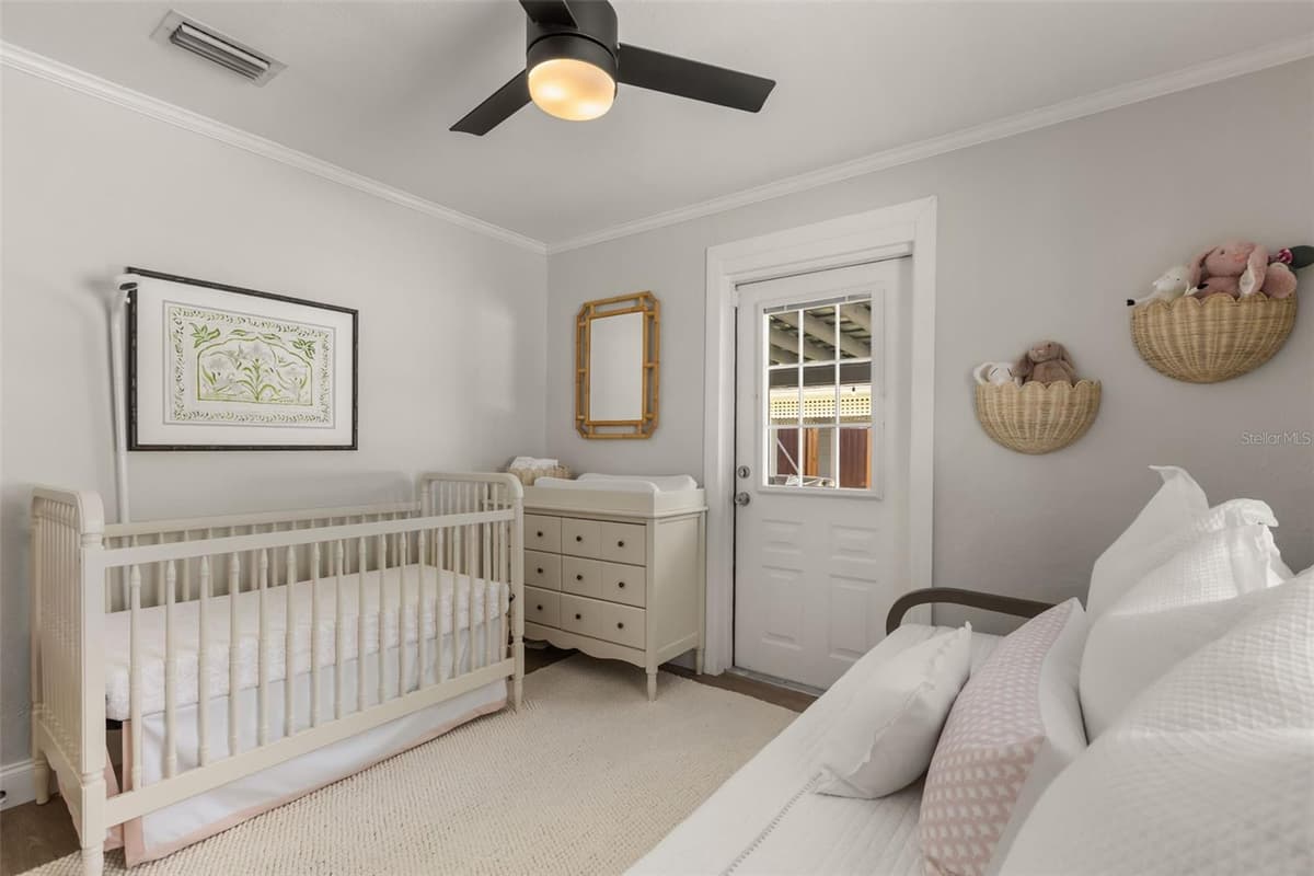 934 HARVARD STREET — photo 18 of 29