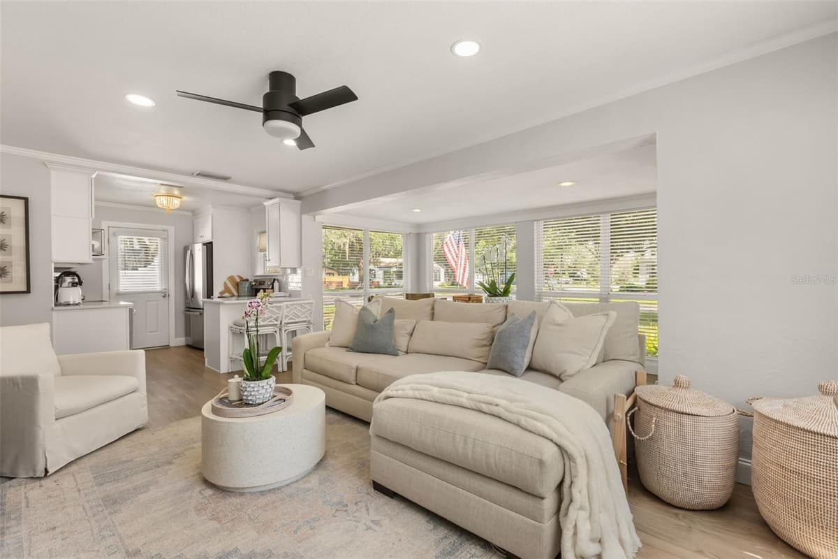 934 HARVARD STREET — photo 7 of 29