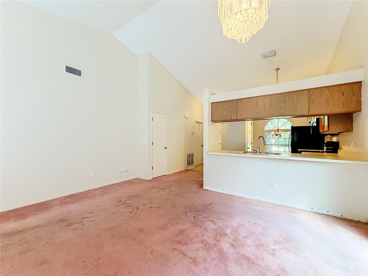 1012 MALCOLM COURT — photo 15 of 30