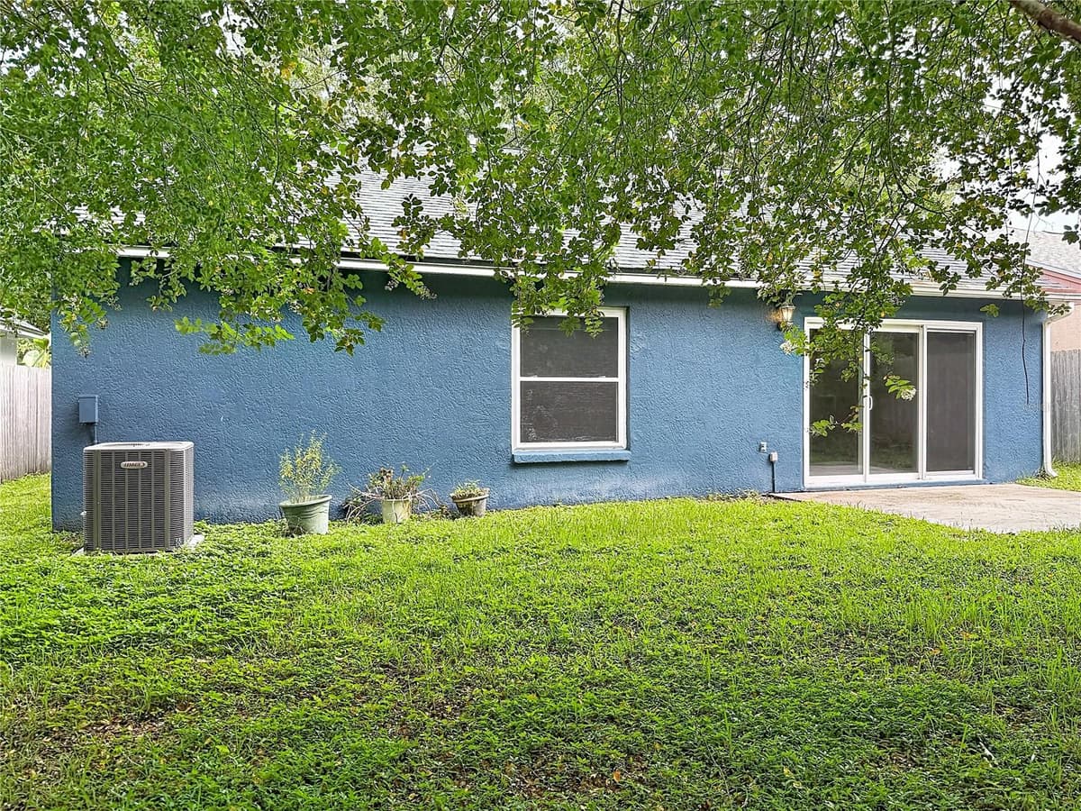 1012 MALCOLM COURT — photo 29 of 30