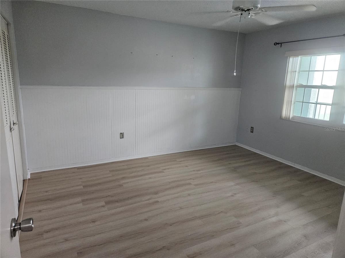 1706 BELLEAIR FOREST DRIVE — photo 7 of 14