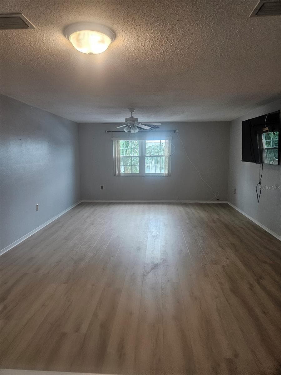 1706 BELLEAIR FOREST DRIVE — photo 5 of 14