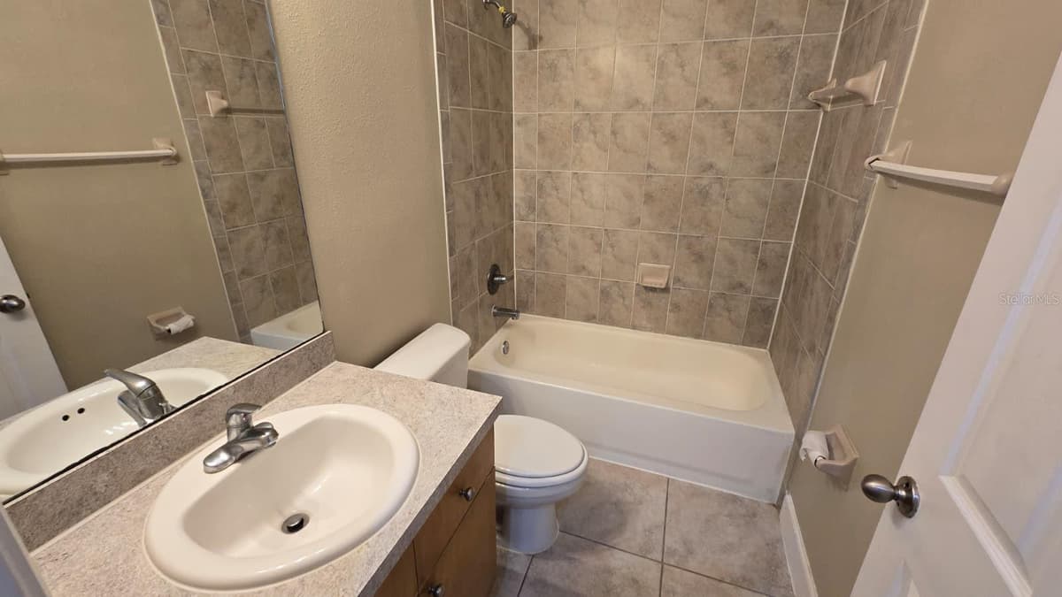 6508 QUIET POOL COURT — photo 6 of 9