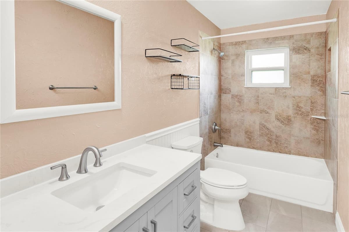 5556 MEMORIAL DRIVE — photo 19 of 45