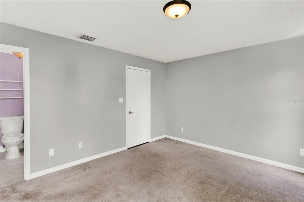 5556 MEMORIAL DRIVE — photo 23 of 45