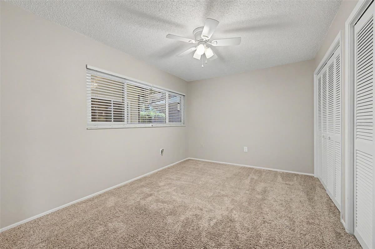 7800 FAIRLAWN DRIVE — photo 26 of 57