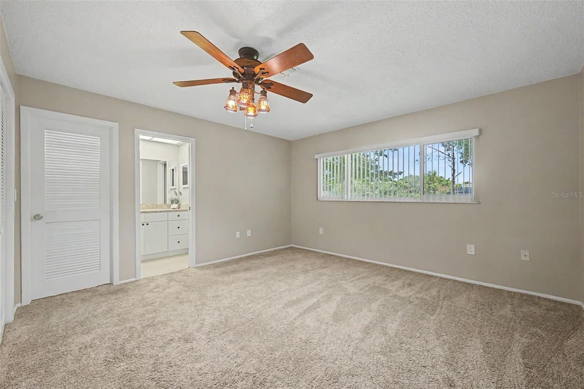 7800 FAIRLAWN DRIVE — photo 19 of 57