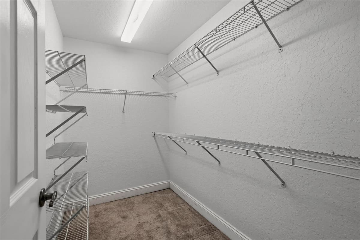 5244 SALTAMONTE DRIVE — photo 19 of 42