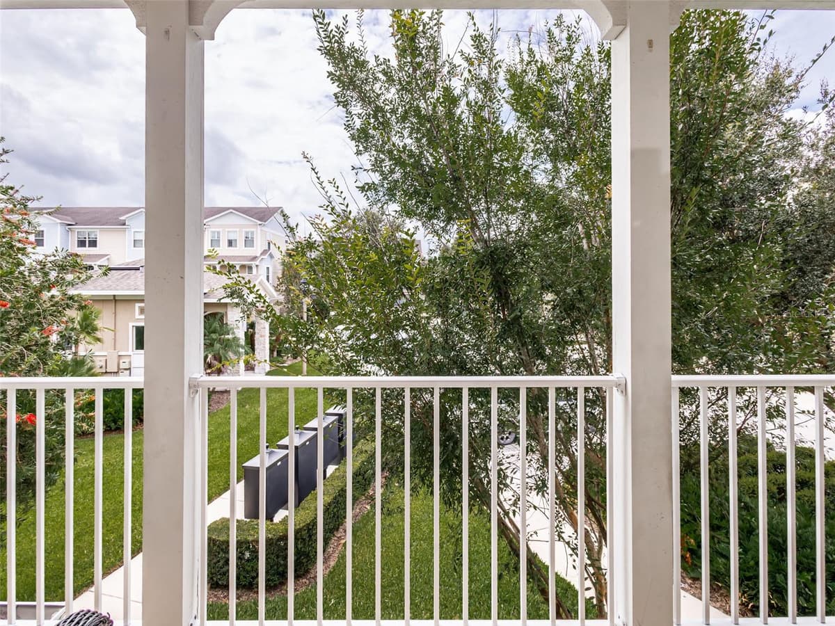 459 PORTICO COURT — photo 16 of 41