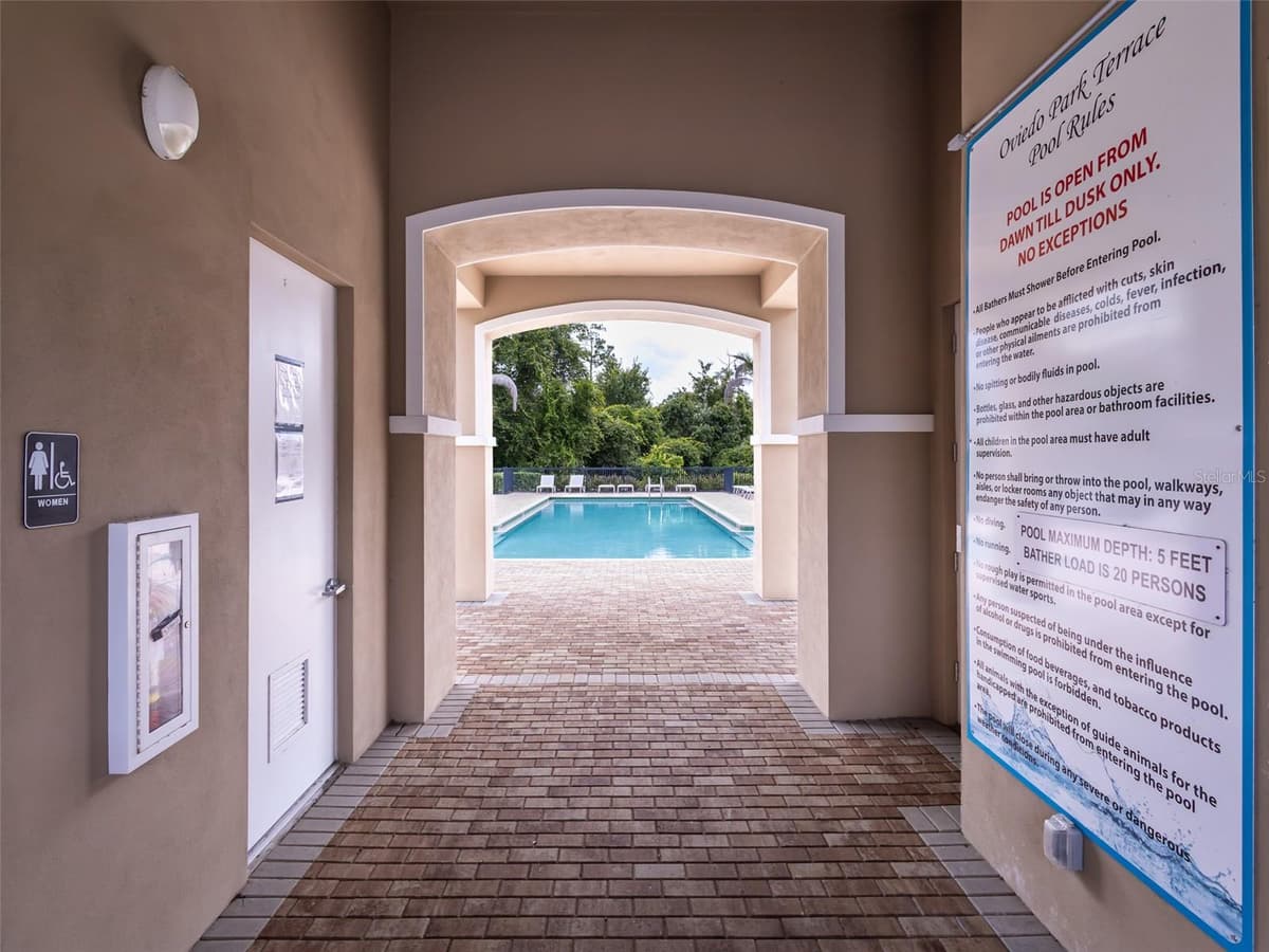459 PORTICO COURT — photo 34 of 41