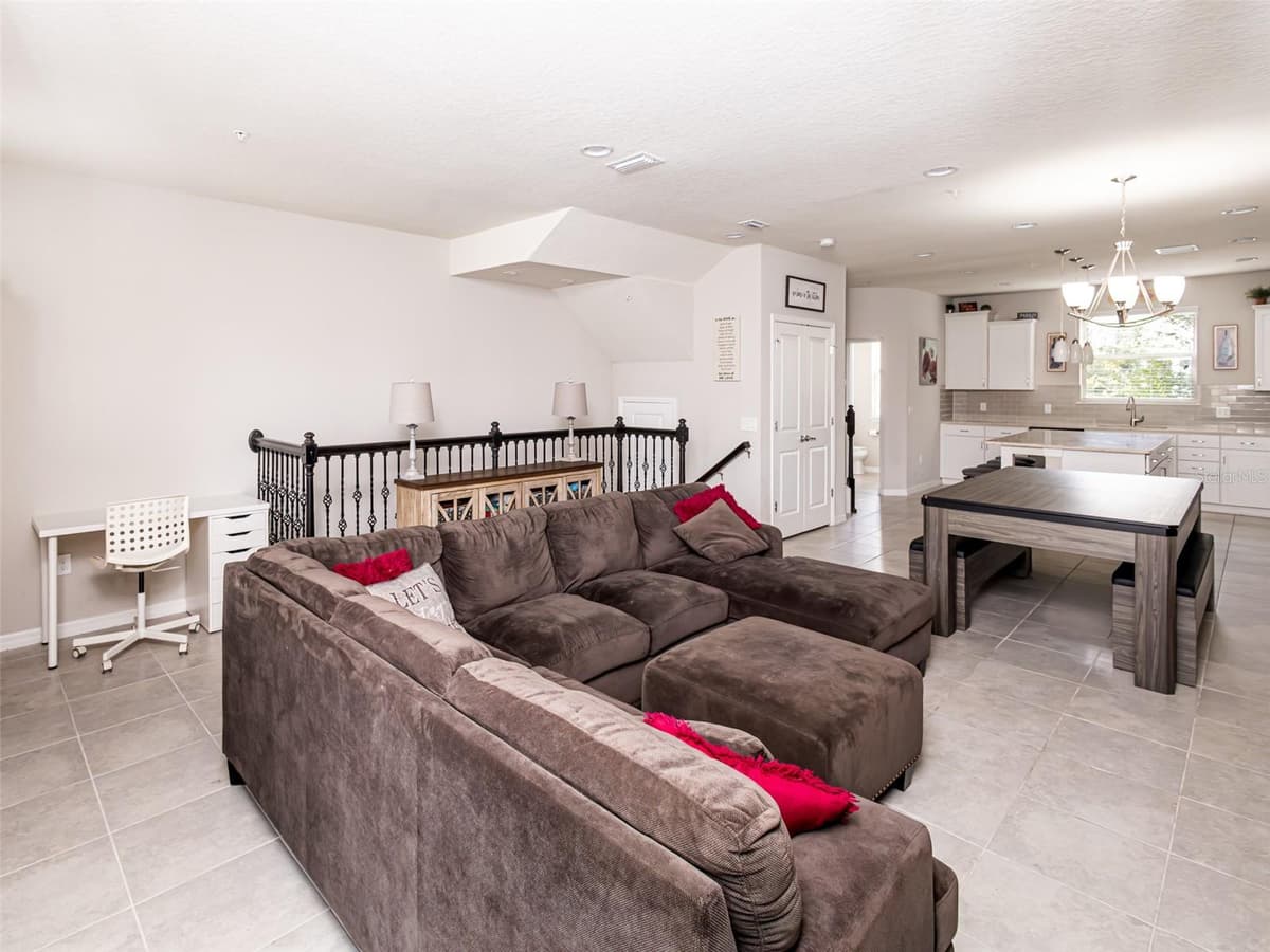 459 PORTICO COURT — photo 14 of 41