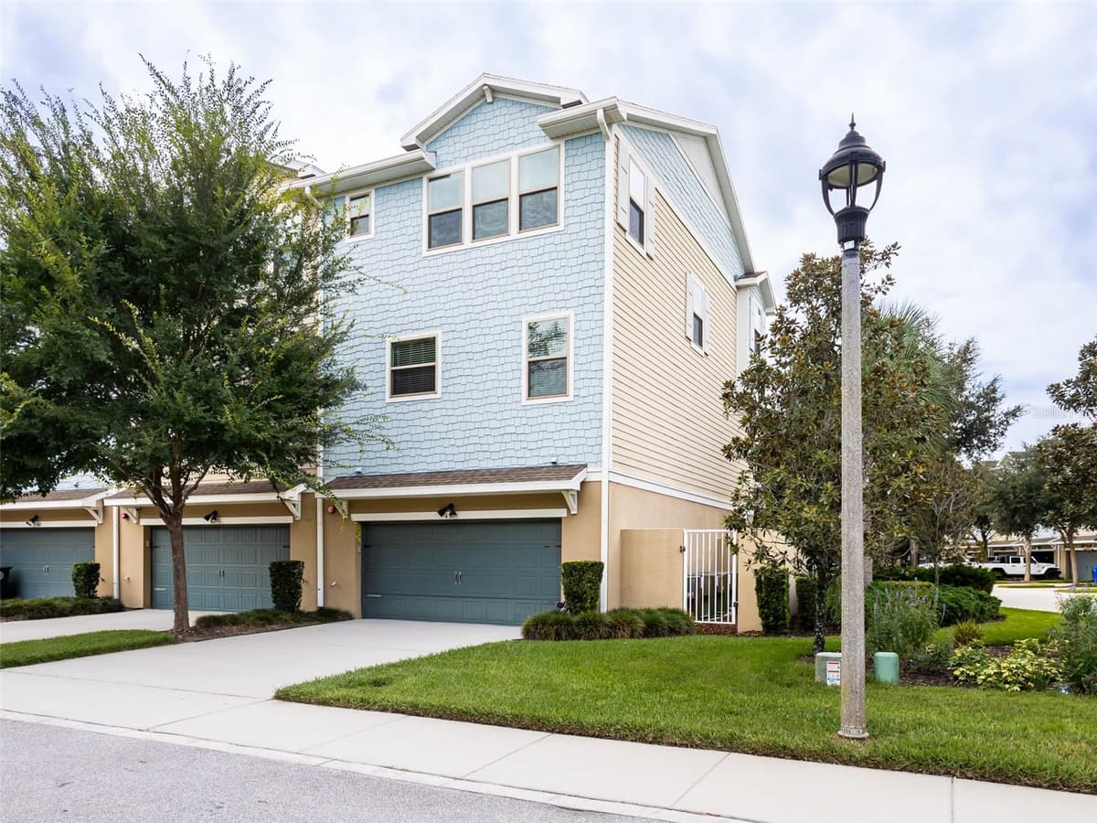459 PORTICO COURT — photo 2 of 41