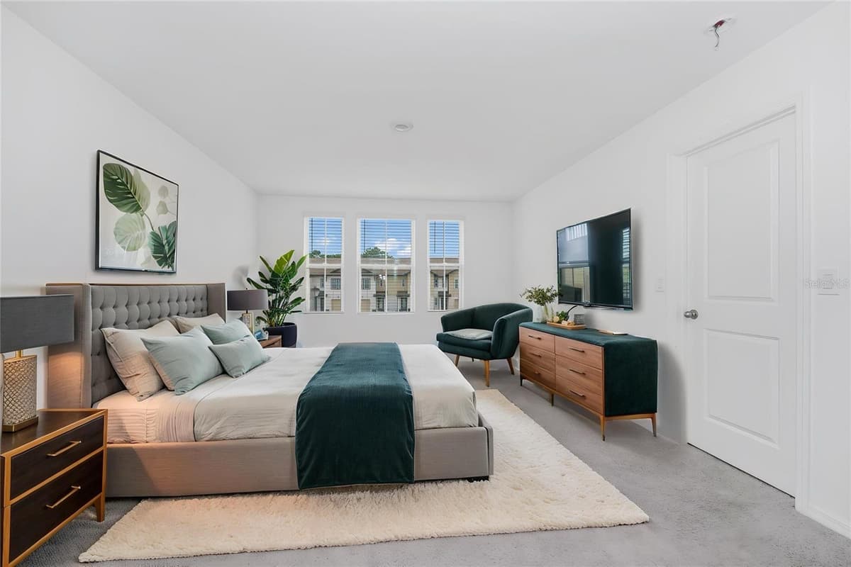 1526 DISCOVERY STREET — photo 15 of 64