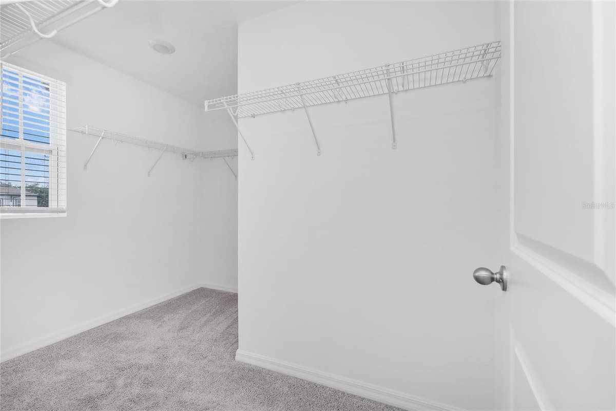 1526 DISCOVERY STREET — photo 19 of 64