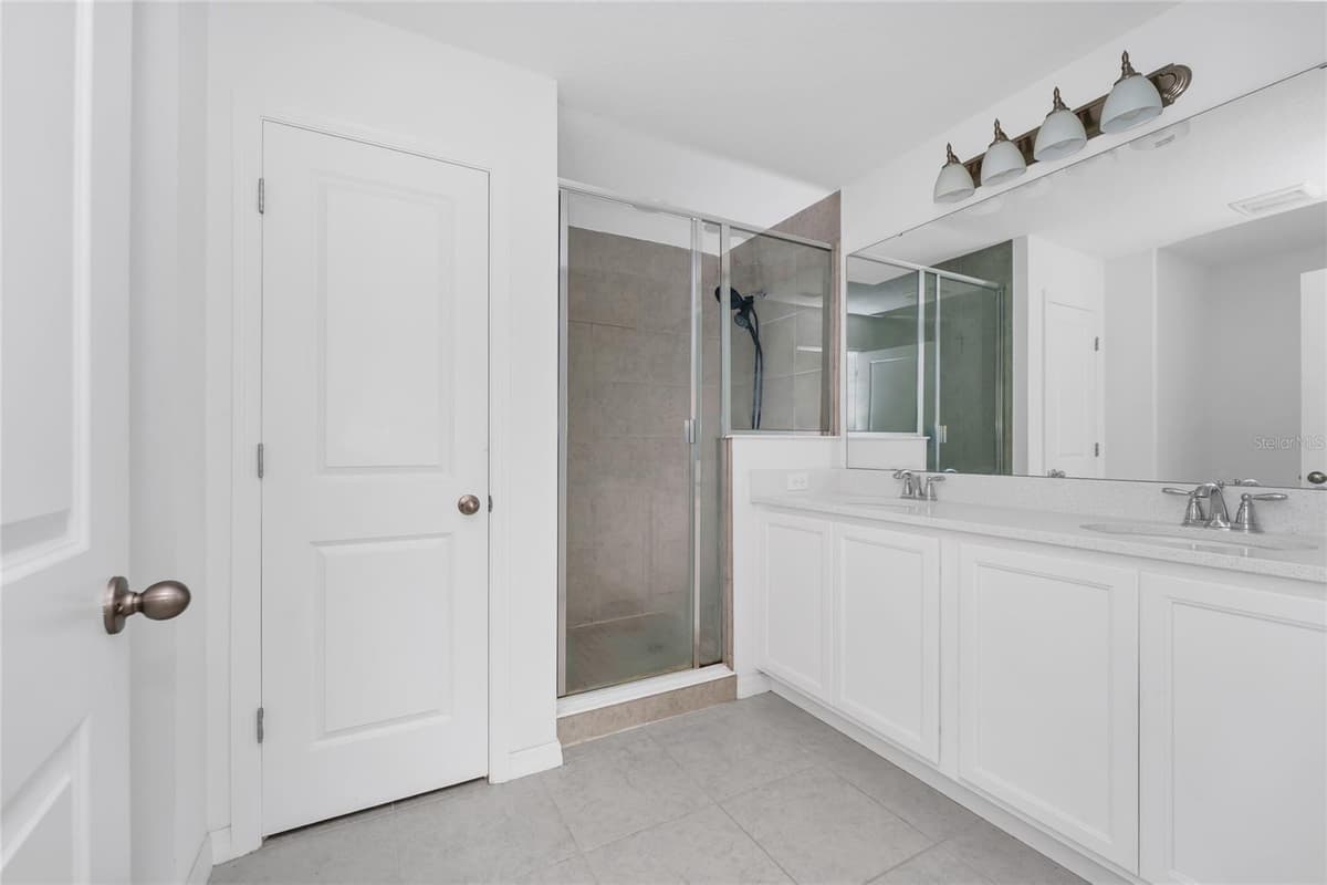 1526 DISCOVERY STREET — photo 18 of 64