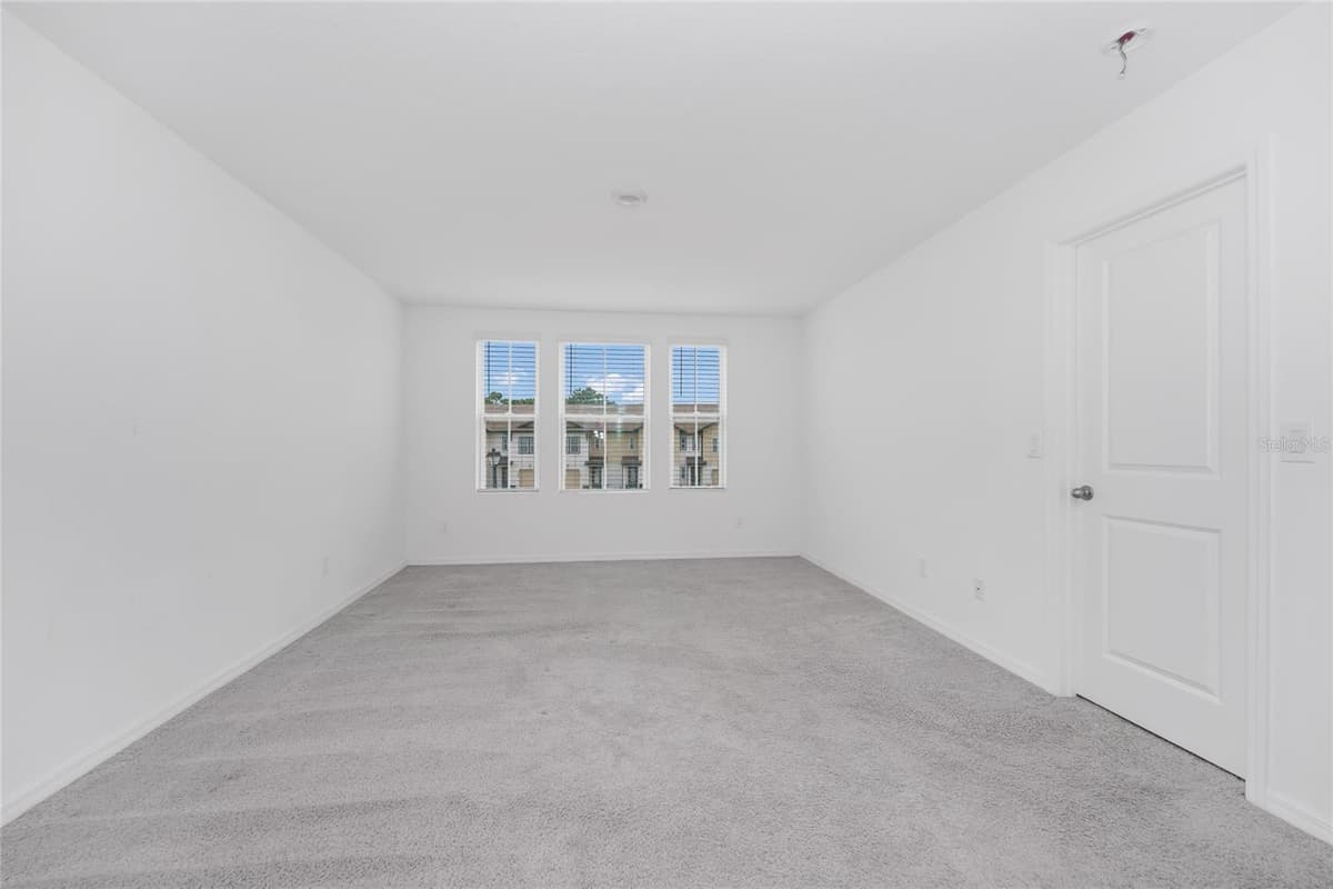 1526 DISCOVERY STREET — photo 16 of 64
