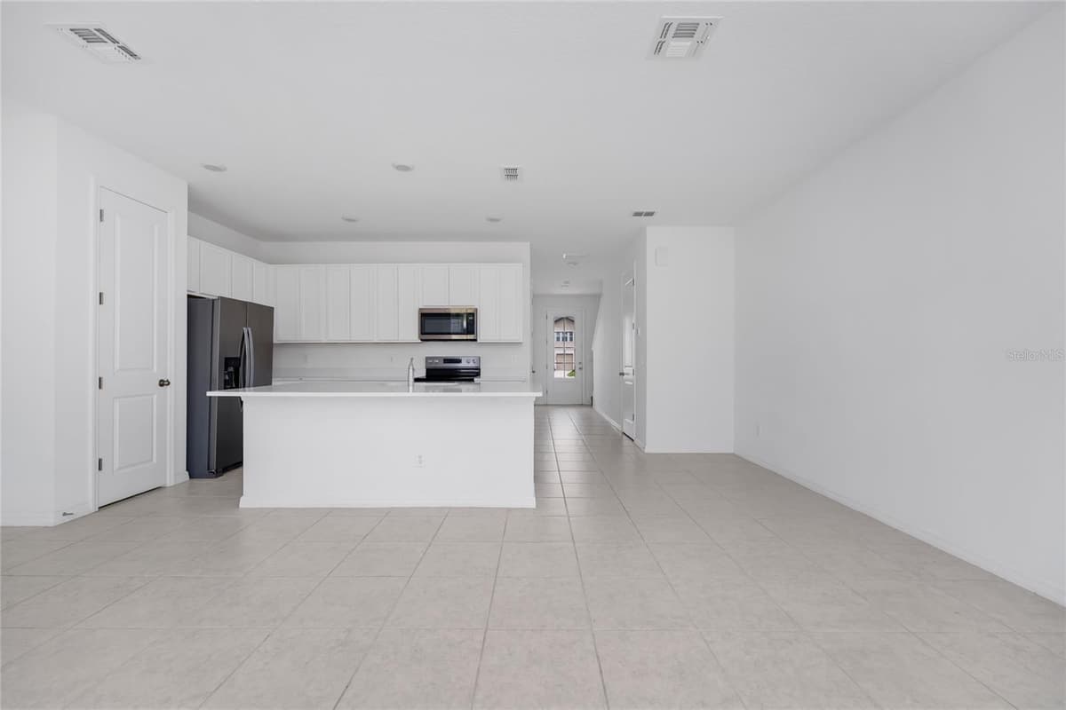 1526 DISCOVERY STREET — photo 11 of 64