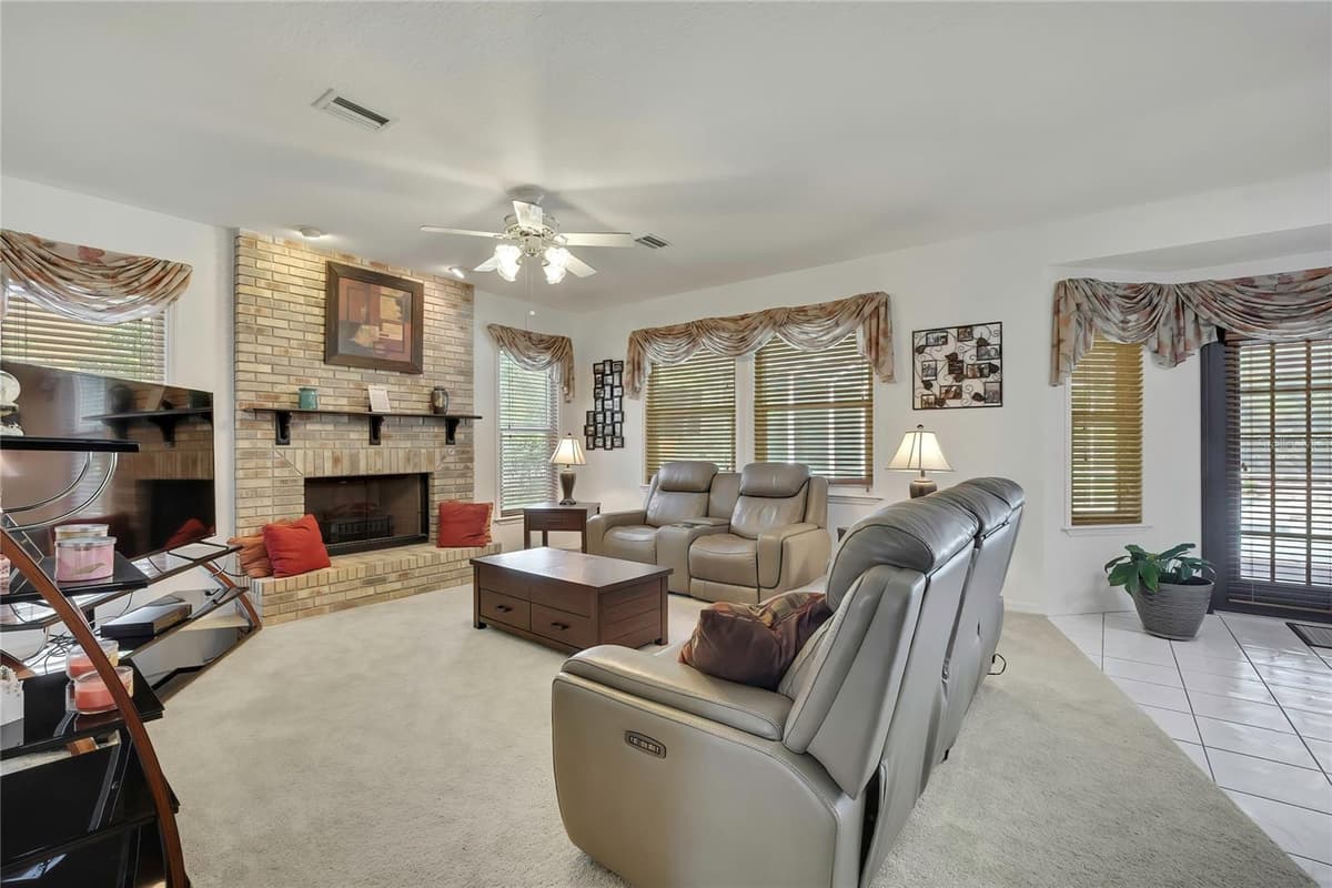 7377 ROYAL OAK DRIVE — photo 16 of 62