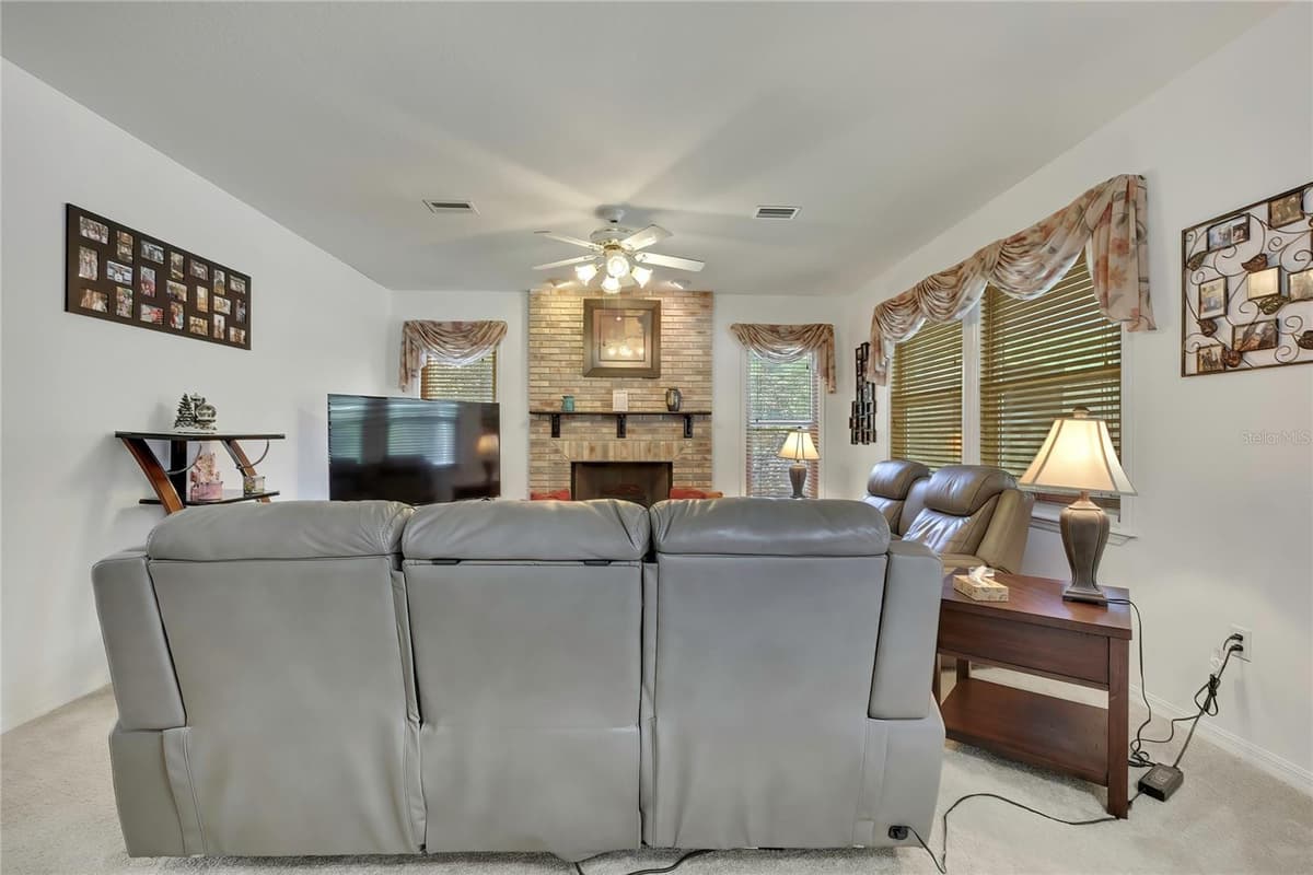 7377 ROYAL OAK DRIVE — photo 17 of 62