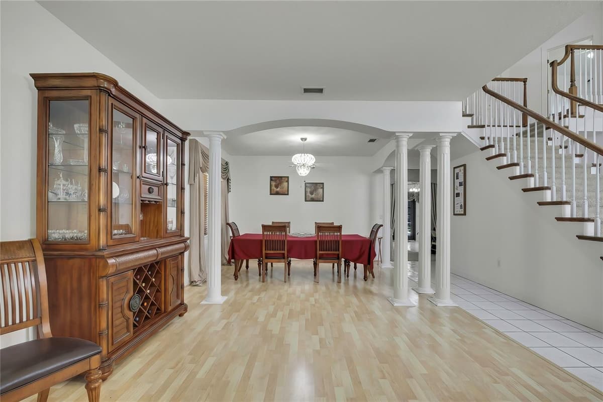 7377 ROYAL OAK DRIVE — photo 11 of 62