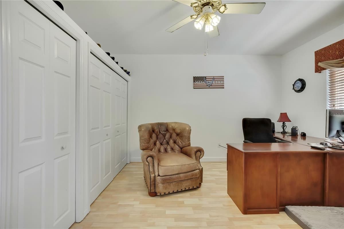 7377 ROYAL OAK DRIVE — photo 13 of 62