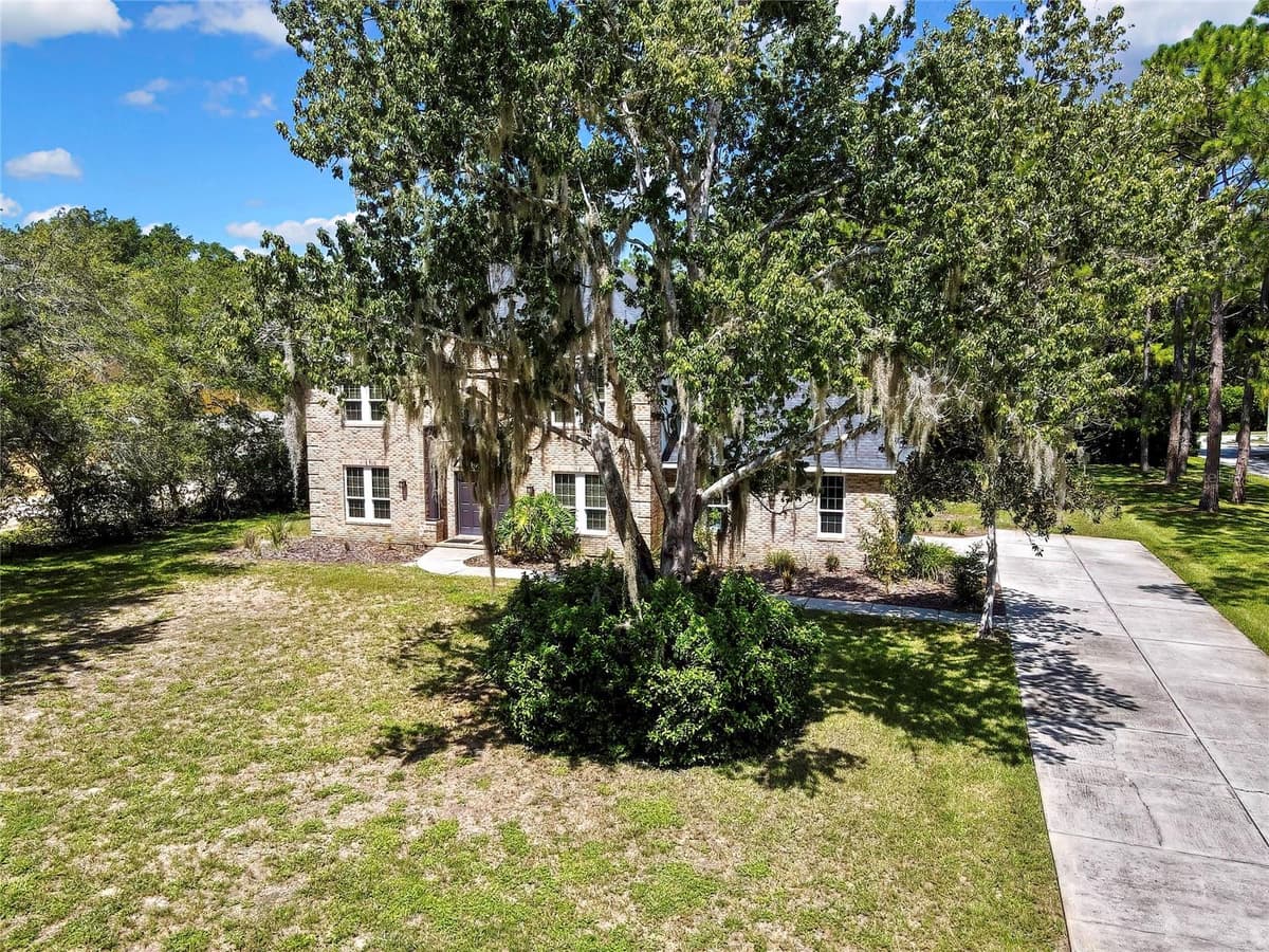7377 ROYAL OAK DRIVE — photo 5 of 62