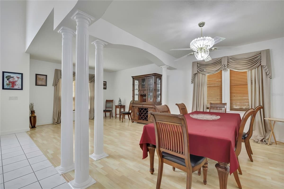 7377 ROYAL OAK DRIVE — photo 12 of 62