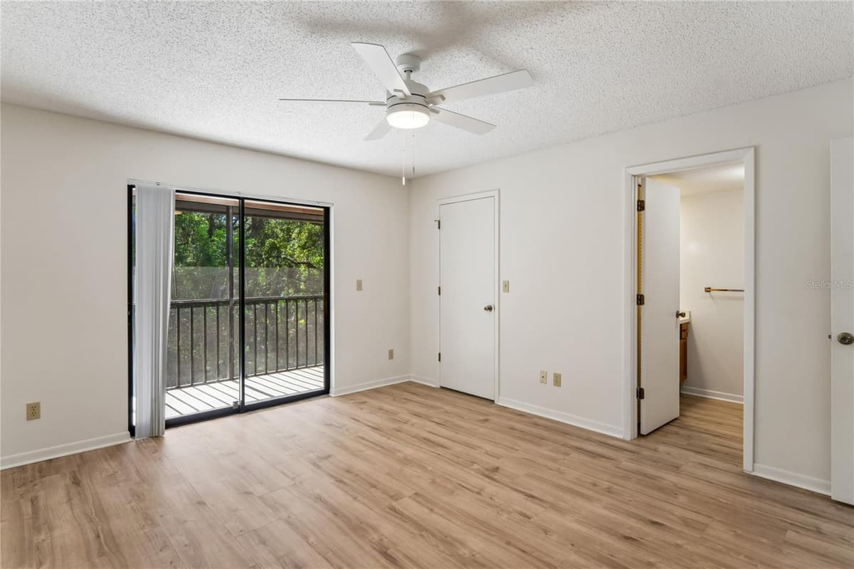 110 HAMMOCK PINE BOULEVARD — photo 17 of 45
