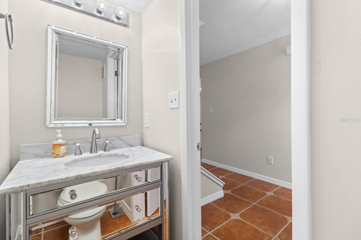 182 HERON BAY CIRCLE — photo 18 of 43