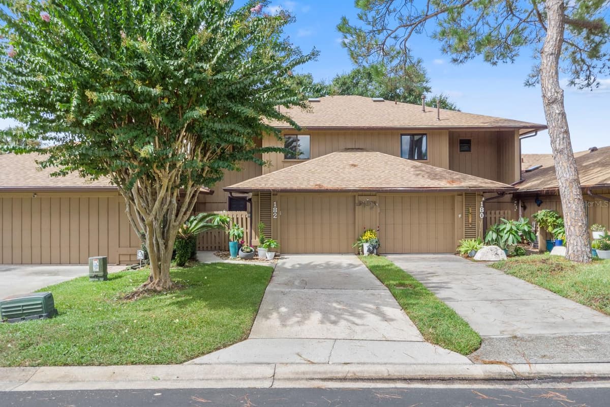 182 HERON BAY CIRCLE — photo 2 of 43
