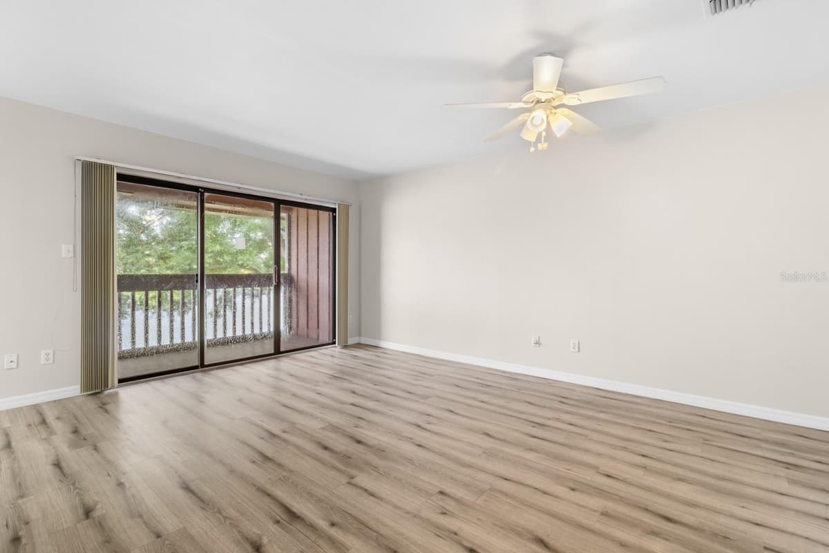 182 HERON BAY CIRCLE — photo 27 of 43