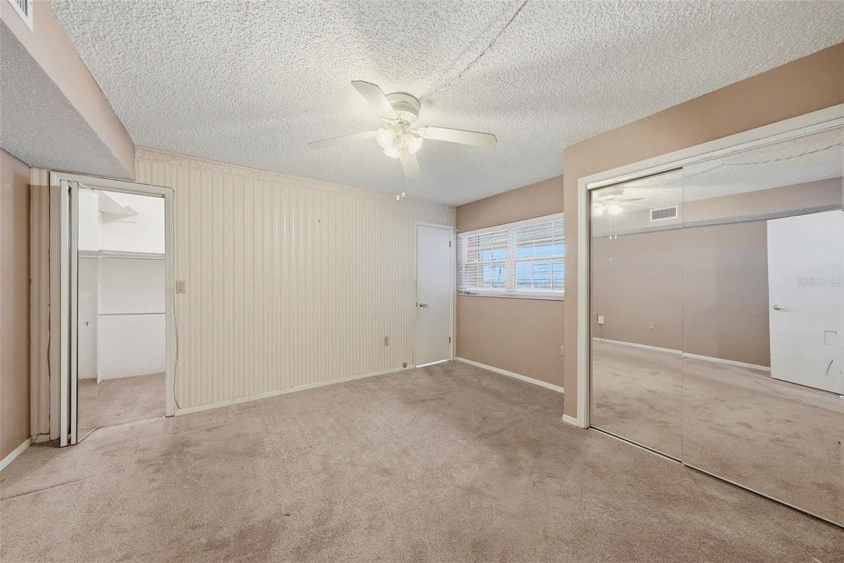 6800 20TH AVENUE — photo 15 of 26