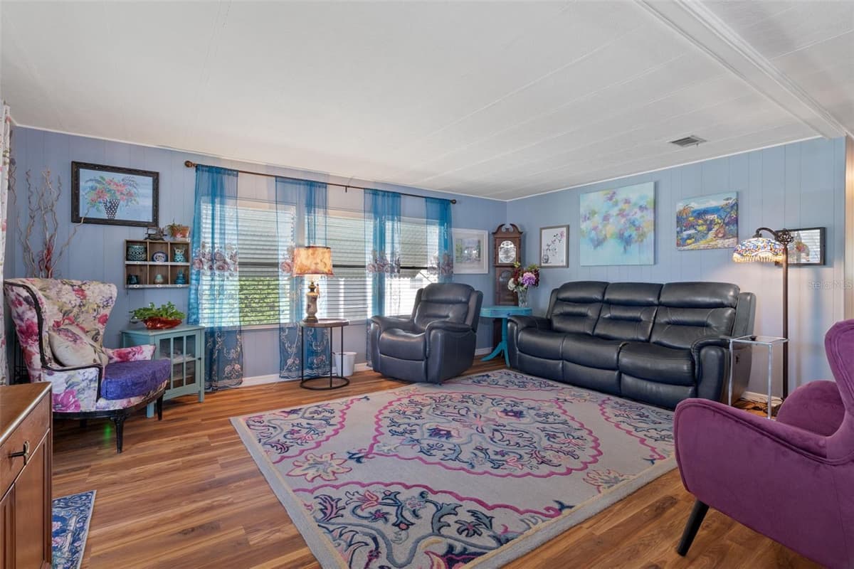 14621 BROOKRIDGE BOULEVARD — photo 3 of 41