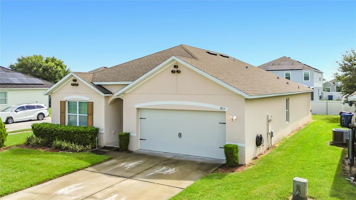 829 SHEEN CIRCLE — photo 3 of 56