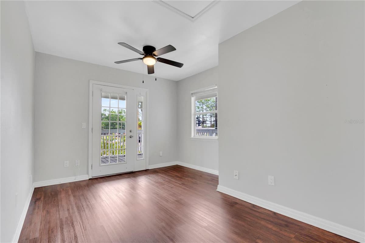 1512 OREGON STREET — photo 41 of 49