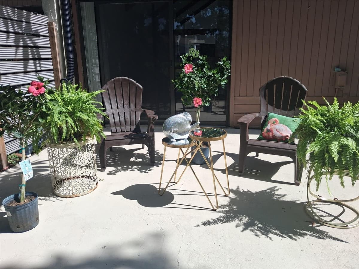 4009 MURIEL PLACE — photo 8 of 38