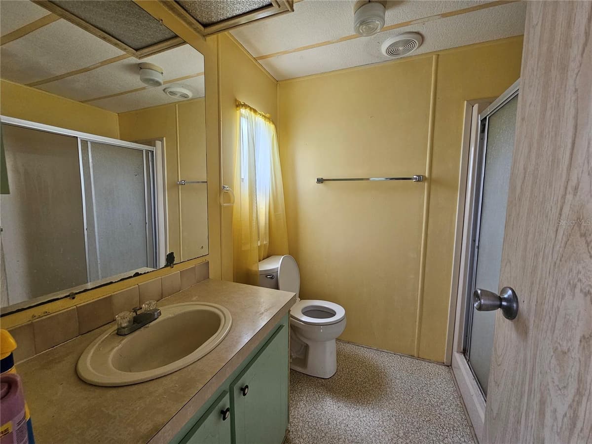 198 SUNSET DRIVE — photo 17 of 25